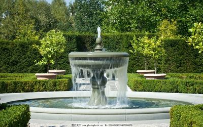 噴泉與假山 動靜相宜的園林藝術